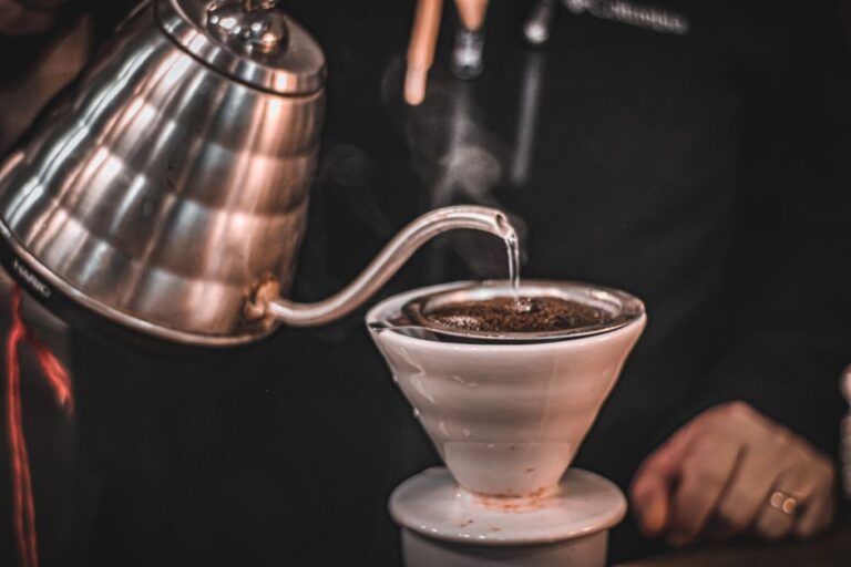 kettle pouring water